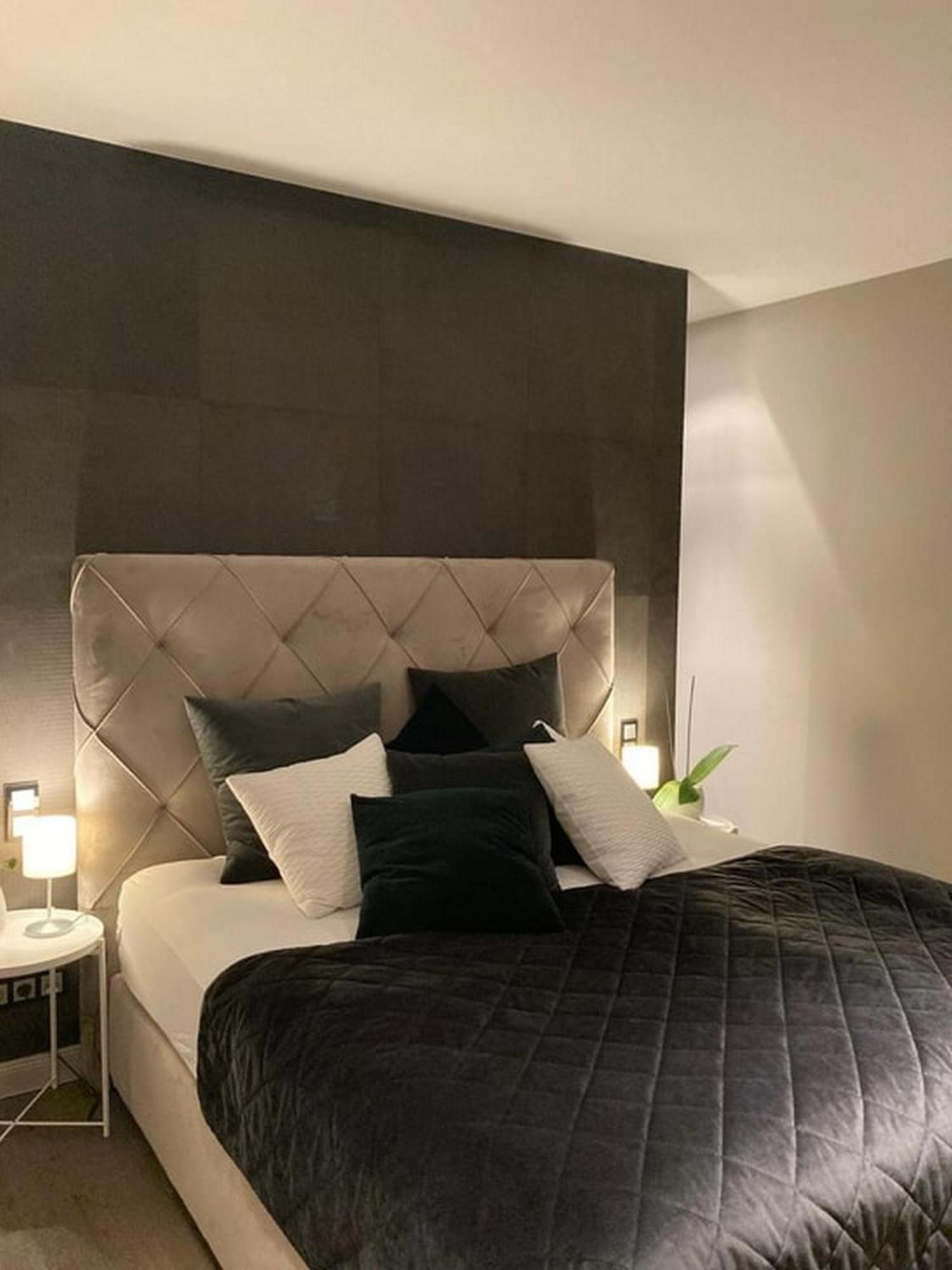 Am Kaiserkai Im Schonsten Teil Der Hafencity